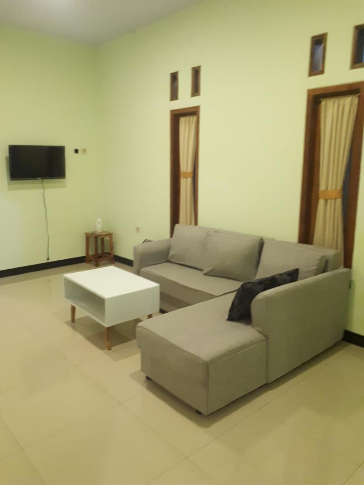 Dhea Homestay Bromo Probolinggo Luaran gambar